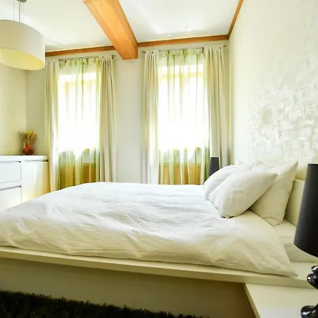 Luxury * Braşov